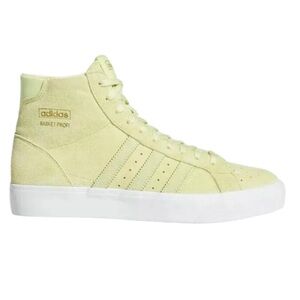 Adidas High Top Basket Profi
Women's Athletic Suede Sneakers size 5.5